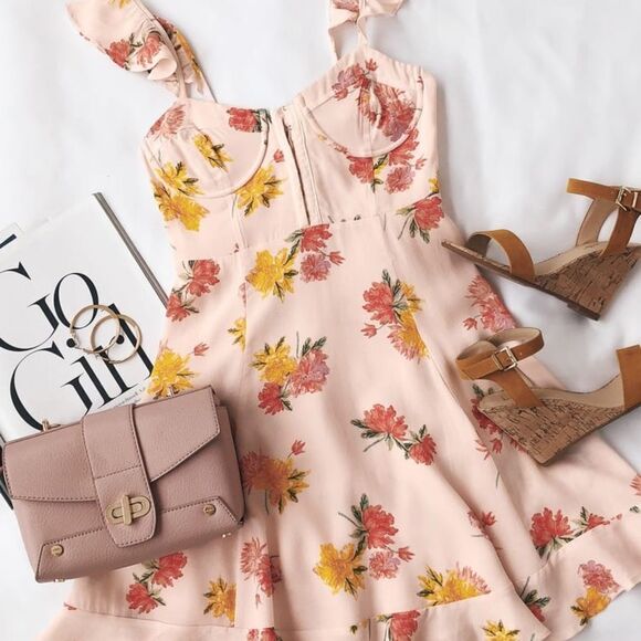 ✨ Brianne Pink Floral Print Bustier Mini Dress✨ - Picture 7 of 13
